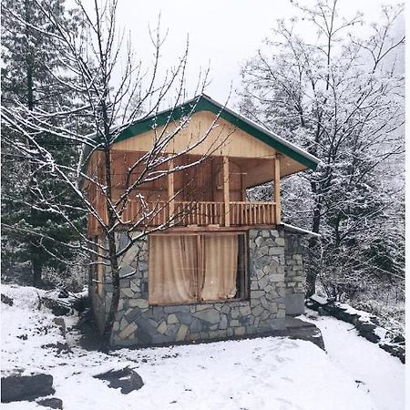 Moksha - By The River Villa Jibhi ภายนอก รูปภาพ